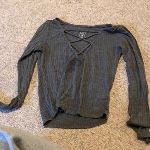 PAC sun semi cropped top long sleeve